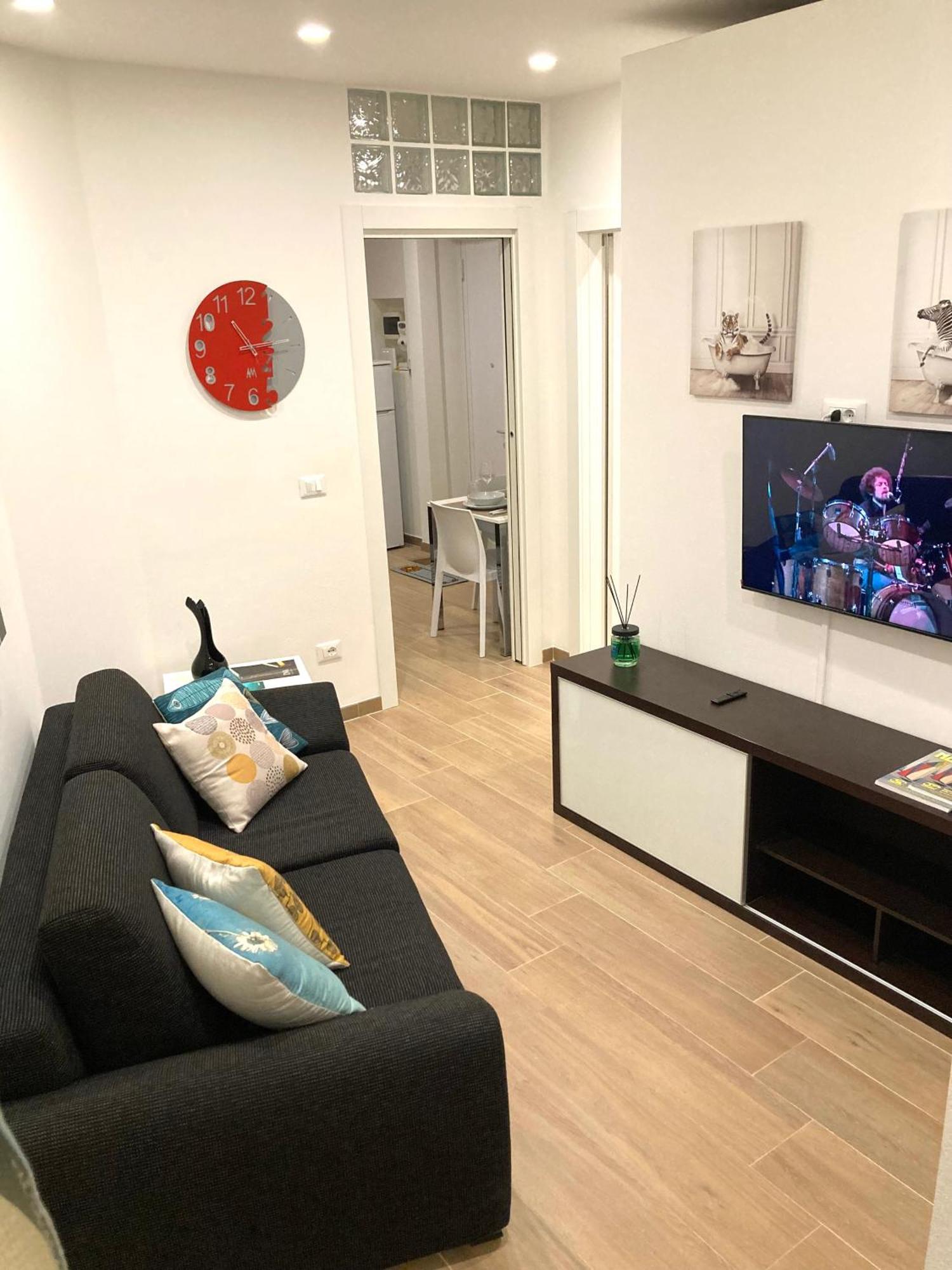 Casa Cereria - Apartment With Parking Triëst Buitenkant foto