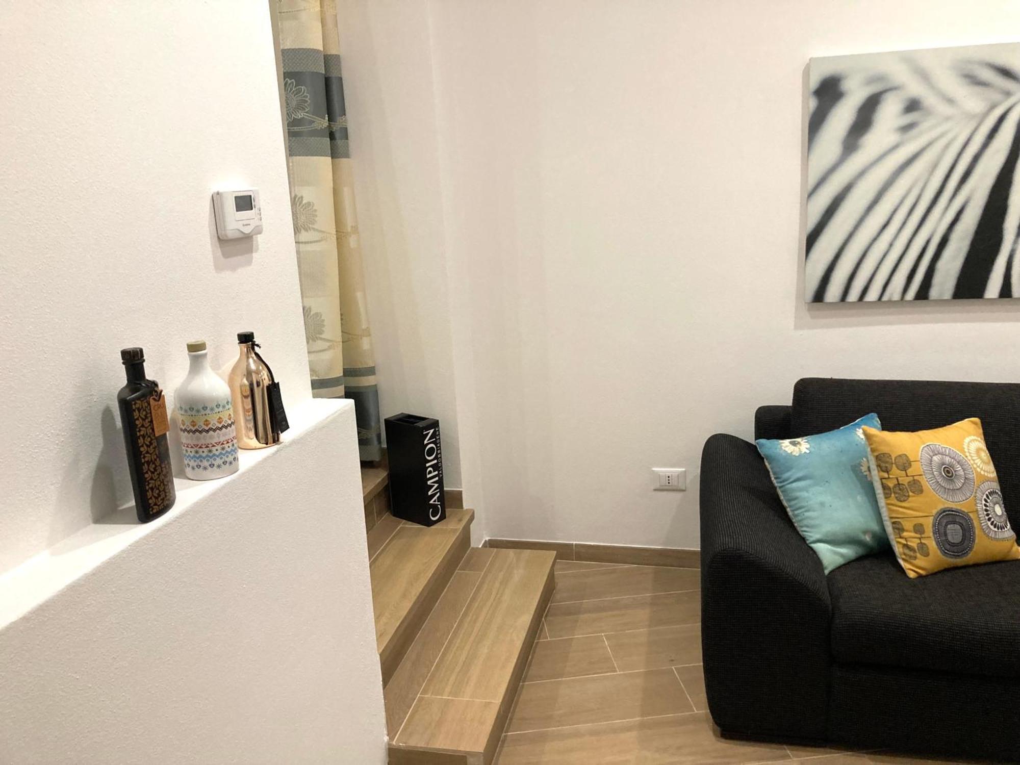 Casa Cereria - Apartment With Parking Triëst Buitenkant foto